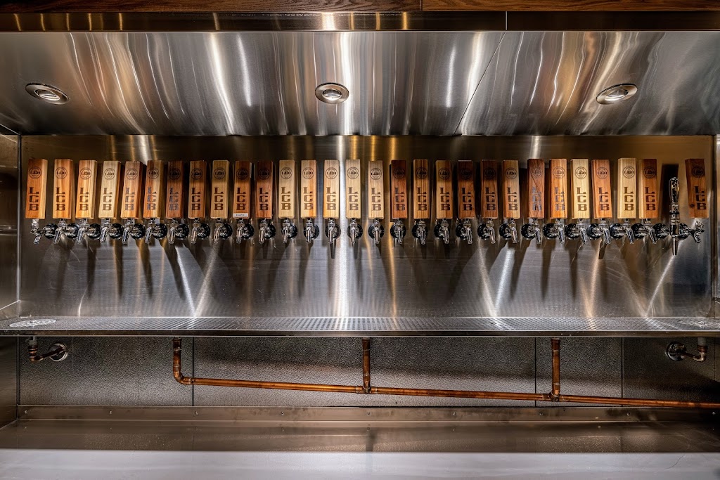 Local Craft Beer Underground Bowling | restaurant | 706 W Lancaster Blvd #102, Lancaster, CA 93534, USA | 6614733333 OR +1 661-473-3333