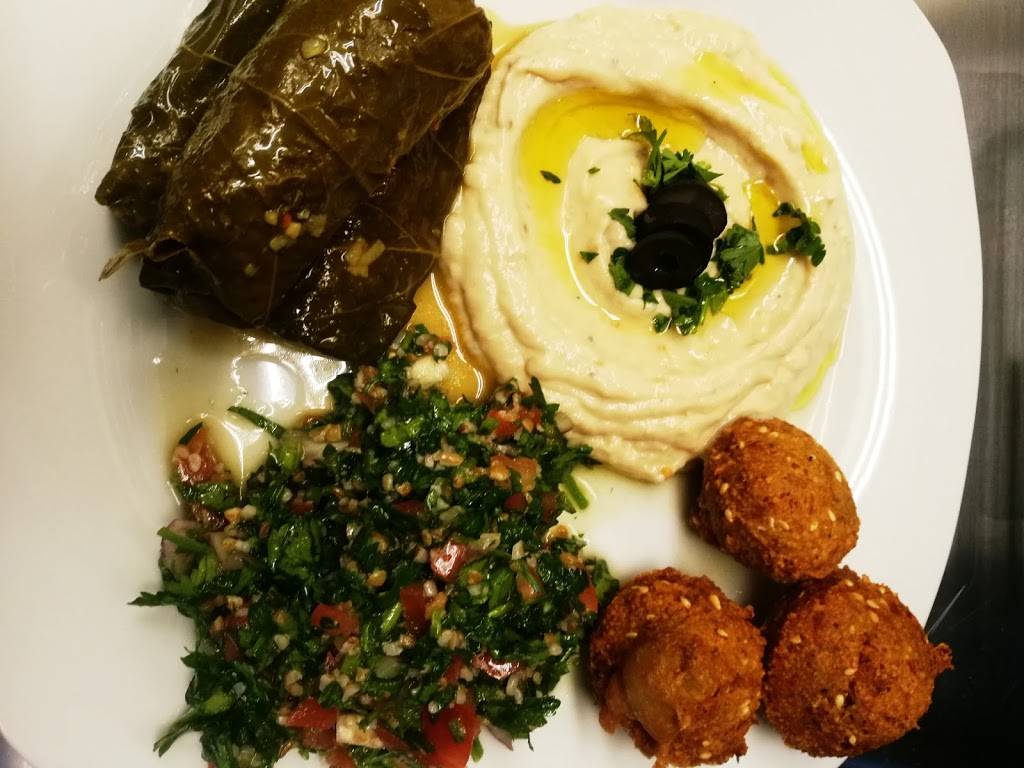 Zem Zem Mediterranean Restaurant | restaurant | 2075 S Willow St, Manchester, NH 03103, USA | 6039322881 OR +1 603-932-2881