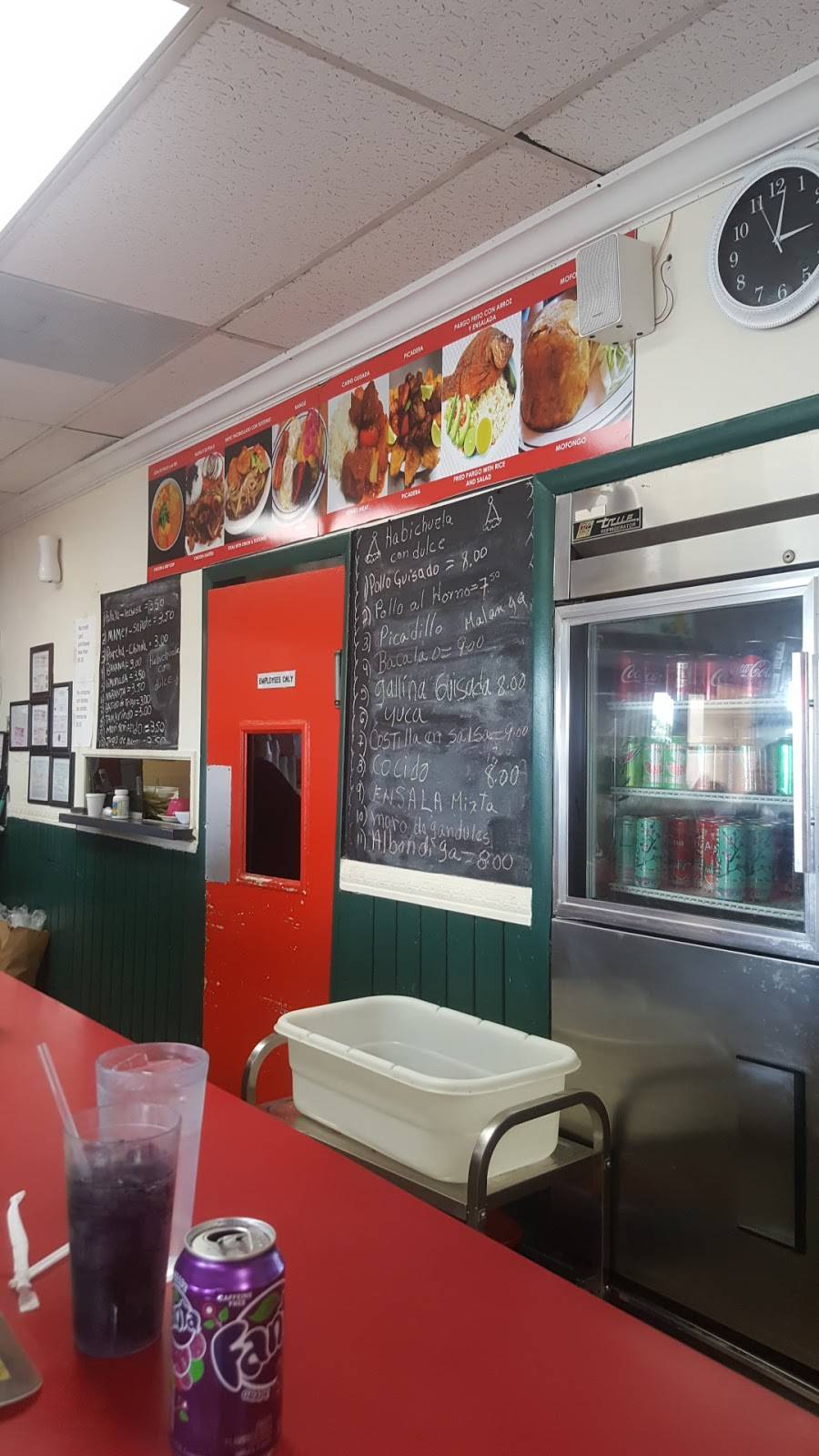 La Primera Parada Restaurant | restaurant | 11802 NW 10th Ave, Miami, FL 33168, USA | 3056850470 OR +1 305-685-0470