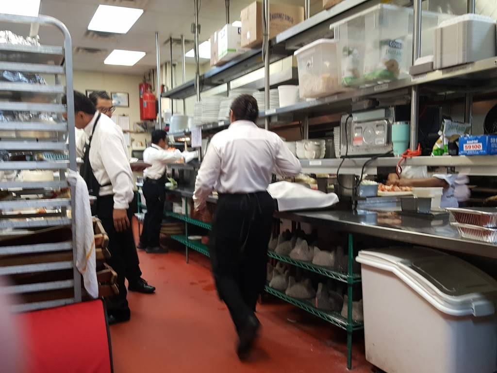 Paloma Blanca Mexican Cuisine | restaurant | 5800 Broadway St #300, San Antonio, TX 78209, USA | 2108226151 OR +1 210-822-6151