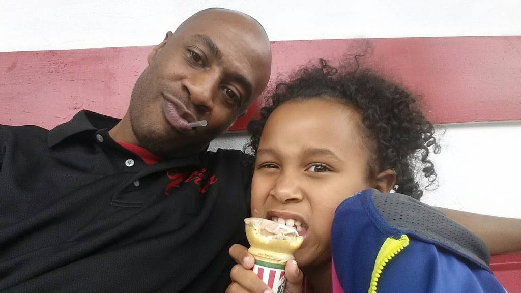 Ritas Italian Ice & Frozen Custard | restaurant | 1068 Blakeslee Blvd Dr E, Lehighton, PA 18235, USA | 6103795434 OR +1 610-379-5434