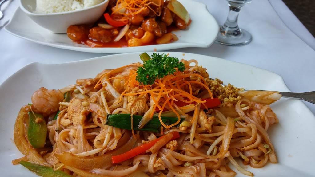 Riz on Yonge Restaurant | restaurant | 3321 Yonge St, Toronto, ON M4N 2L6, Canada | 4163226789 OR +1 416-322-6789