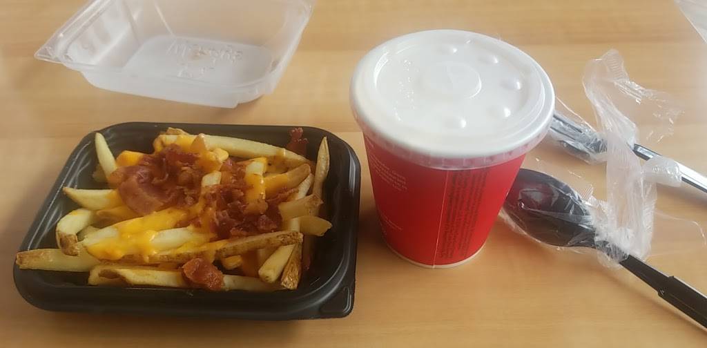 Wendys | restaurant | 2004 N High St, Columbus, OH 43201, USA | 6142999840 OR +1 614-299-9840