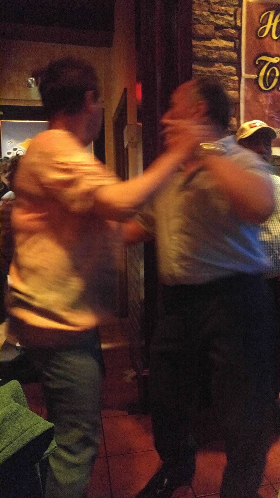 Rockys Restaurant | restaurant | 649 Elizabeth Ave, Elizabeth, NJ 07206, USA | 9085583599 OR +1 908-558-3599