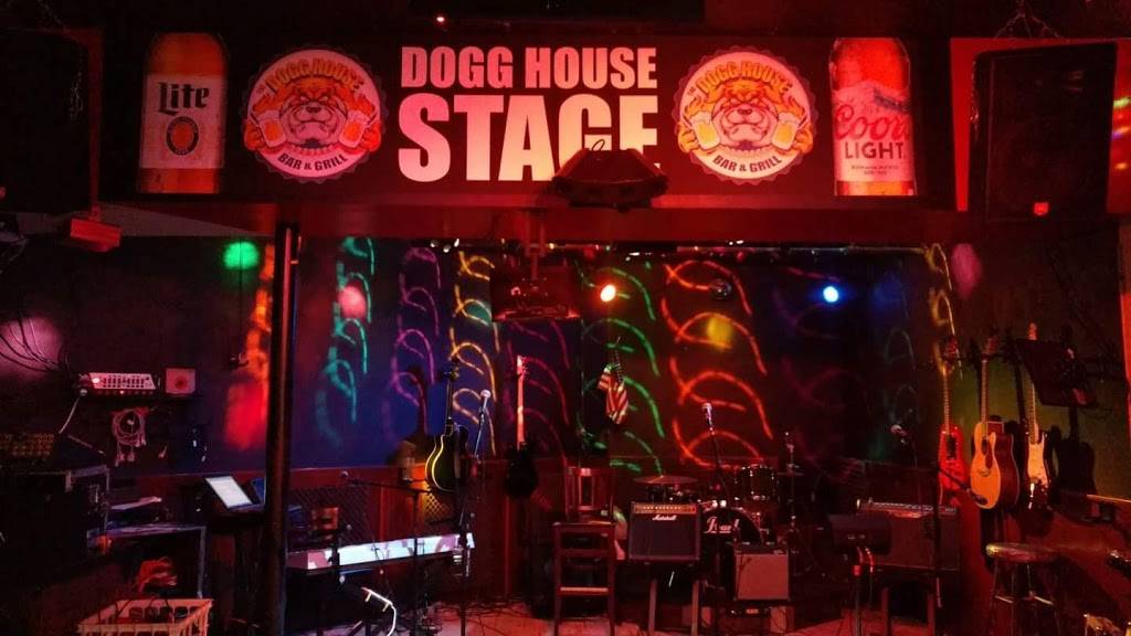 The Dogg House Bar & Grill | meal delivery | 33475 Lake Rd, Avon Lake, OH 44012, USA | 4409337000 OR +1 440-933-7000