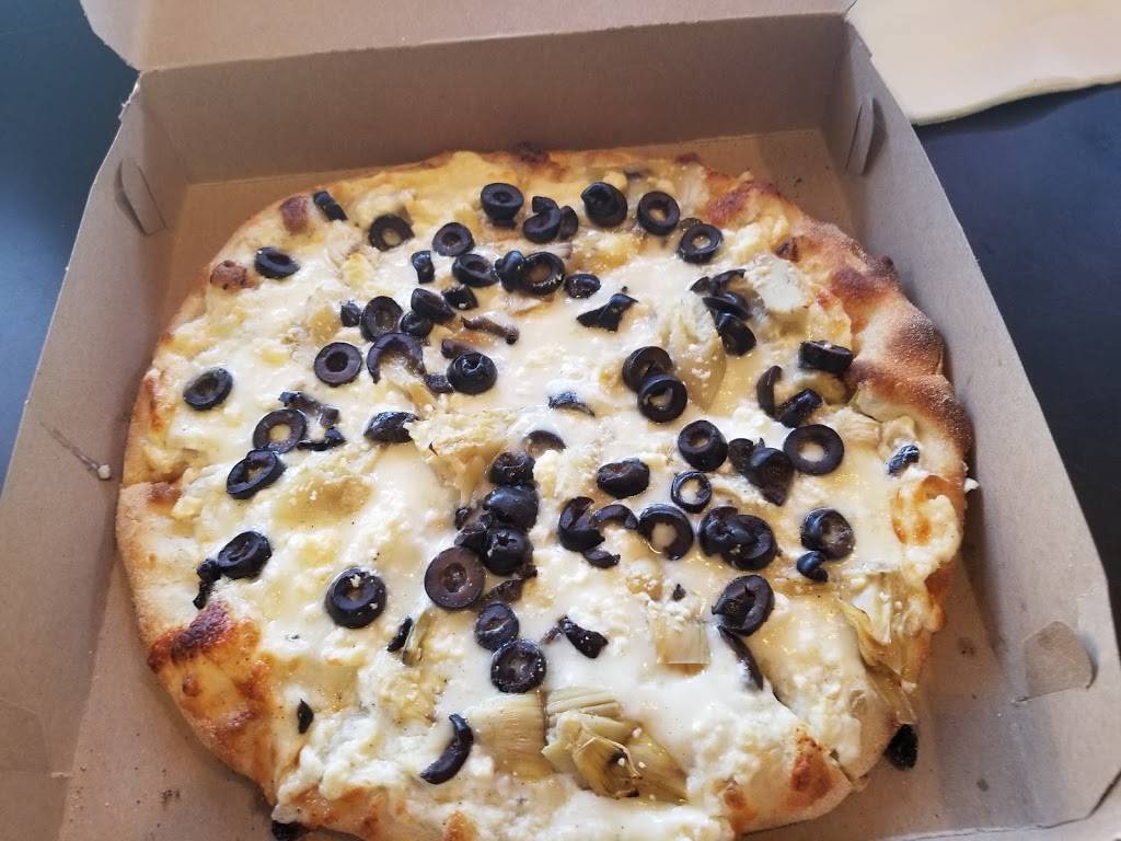 Mimmos Pizza | restaurant | 71 Pleasant St, Northampton, MA 01060, USA | 4135841711 OR +1 413-584-1711