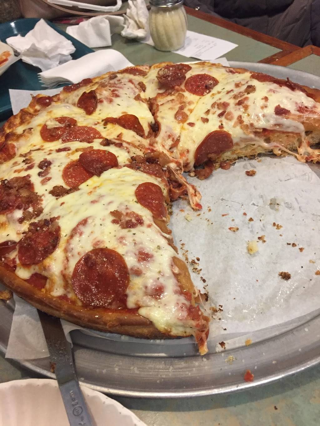 Mamma Lucia | restaurant | 1991 E Joppa Rd, Baltimore, MD 21234, USA | 4106655900 OR +1 410-665-5900