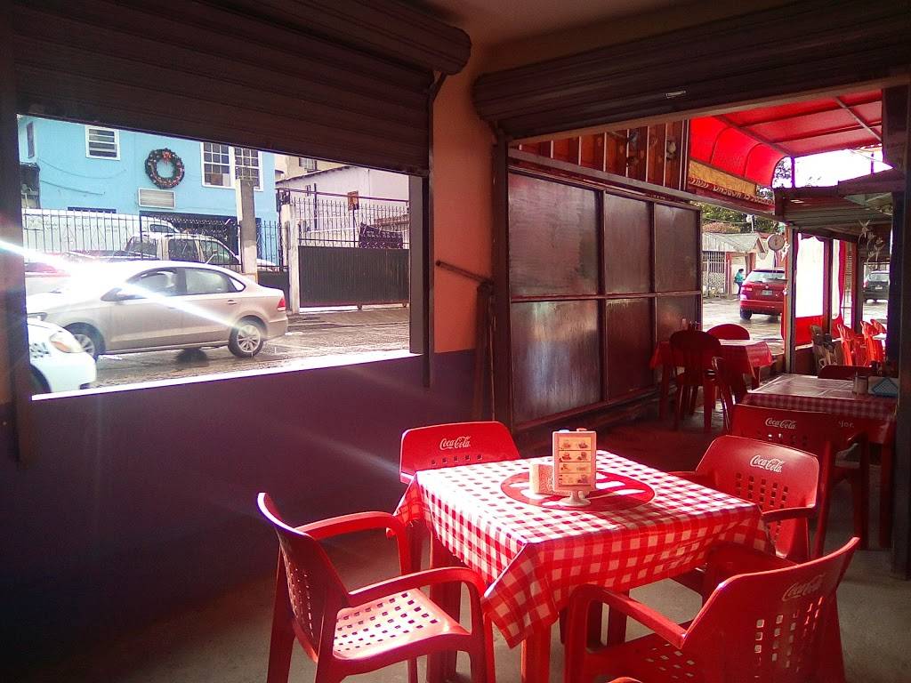 Mariscos El Moreno | restaurant | Calle Alba Roja, Sonoita, 22106 Tijuana, B.C., Mexico | 016643122222 OR +52 664 312 2222