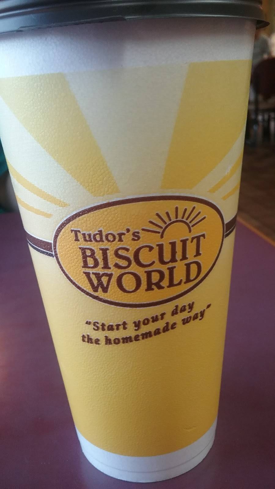 Tudors Biscuit World | restaurant | 105 Roosevelt Blvd, Eleanor, WV 25070, USA | 3045862075 OR +1 304-586-2075
