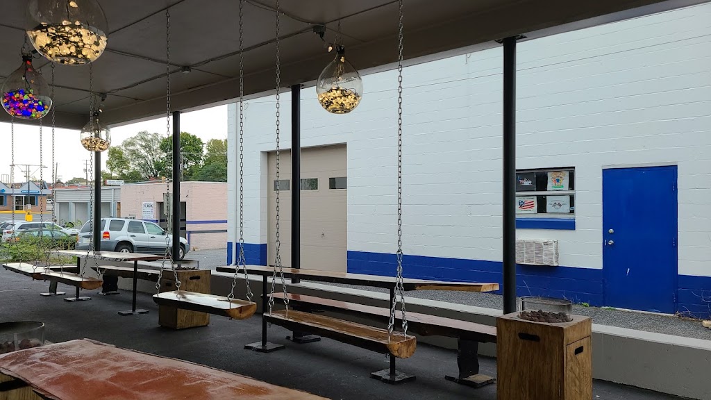 Highway Manor Brewing | restaurant | 2238 Gettysburg Rd, Camp Hill, PA 17011, USA | 7175106611 OR +1 717-510-6611