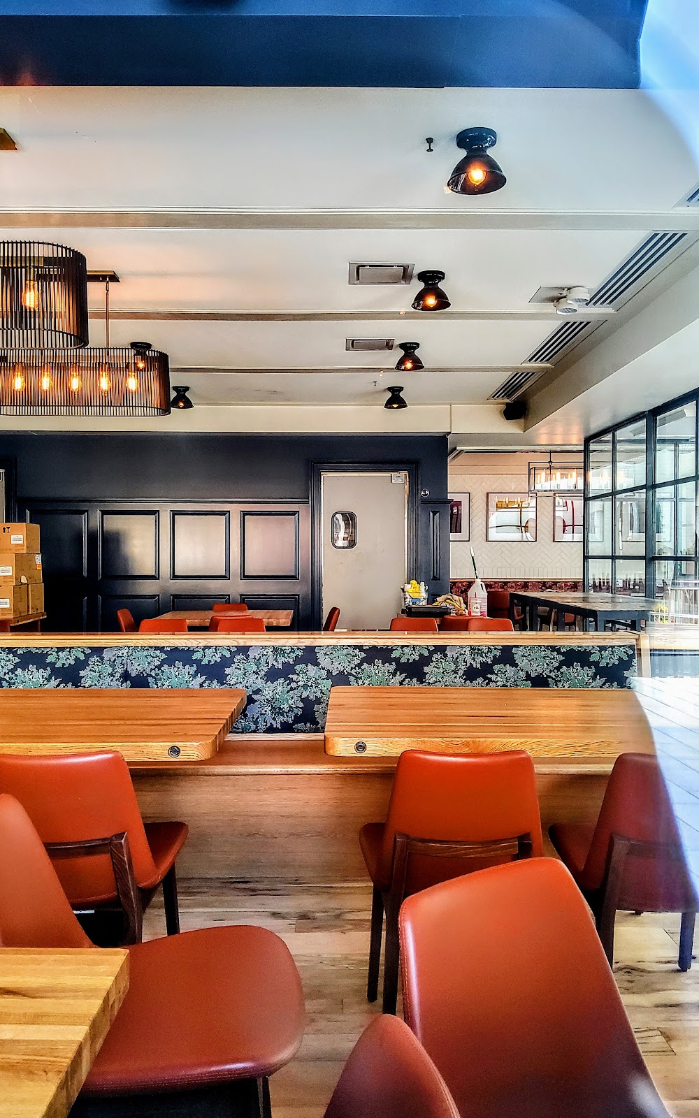 DanDan Ardmore | restaurant | 30 Parking Plza, Ardmore, PA 19003, USA | 4844128178 OR +1 484-412-8178