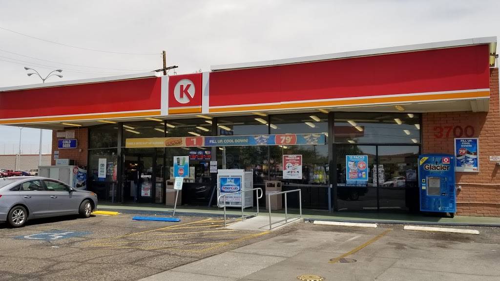 Circle K | meal takeaway | 3700 W Orange Grove Rd, Marana, AZ 85653, USA | 5202973970 OR +1 520-297-3970