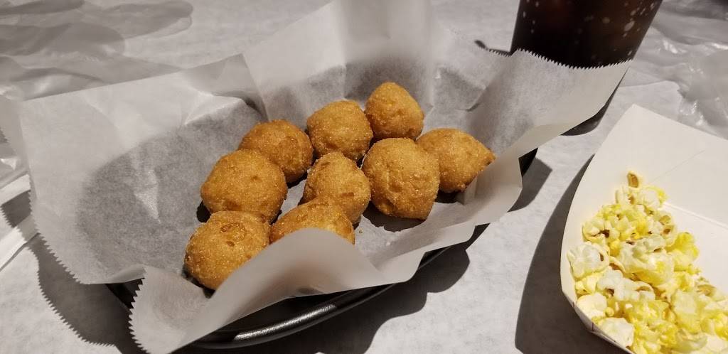 Rock & Toss Crab House | restaurant | 15500 Annapolis Rd STE 115, Bowie, MD 20715, USA | 3016788788 OR +1 301-678-8788