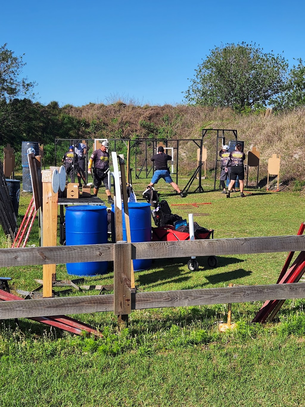 OK Corral Gun Club | restaurant | 9449 48th Street Northeast, Okeechobee, FL 34972, USA | 8633572226 OR +1 863-357-2226