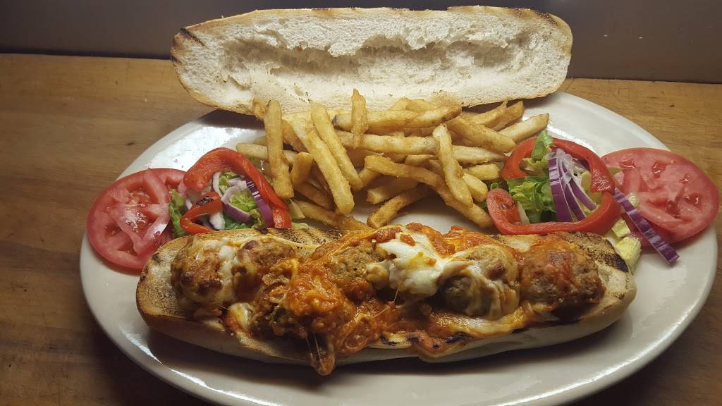 Robkes Country Inn | restaurant | 427 Fort Salonga Rd, Northport, NY 11768, USA | 6317549663 OR +1 631-754-9663