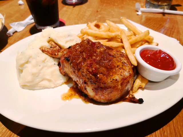 BJs Restaurant & Brewhouse | restaurant | 1401 NW 107th Ave, Doral, FL 33172, USA | 3054639750 OR +1 305-463-9750