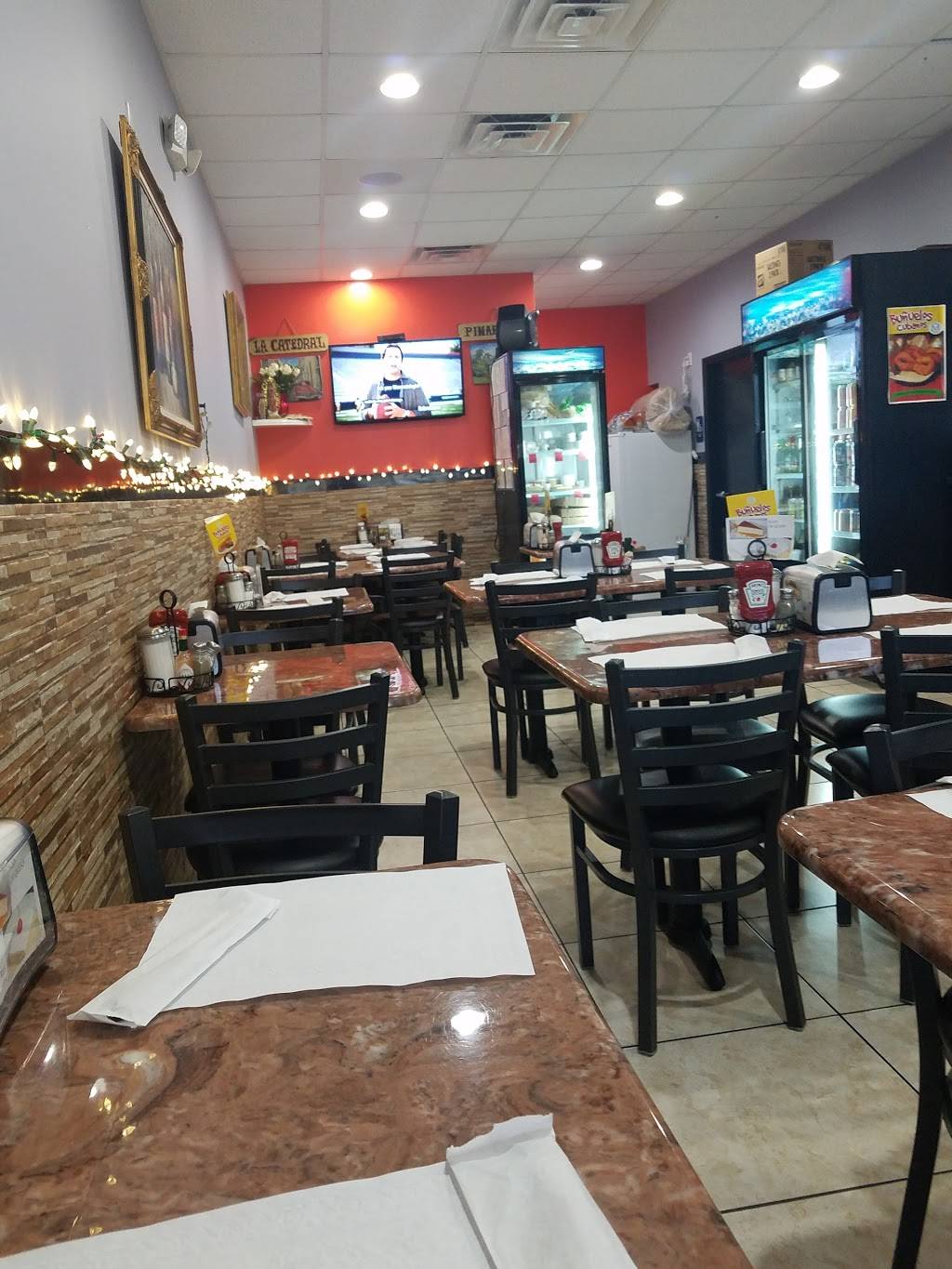 Rinconcito Cubano Of Kendall | restaurant | 12061 SW 117th Ave, Miami, FL 33186, USA | 3052384440 OR +1 305-238-4440