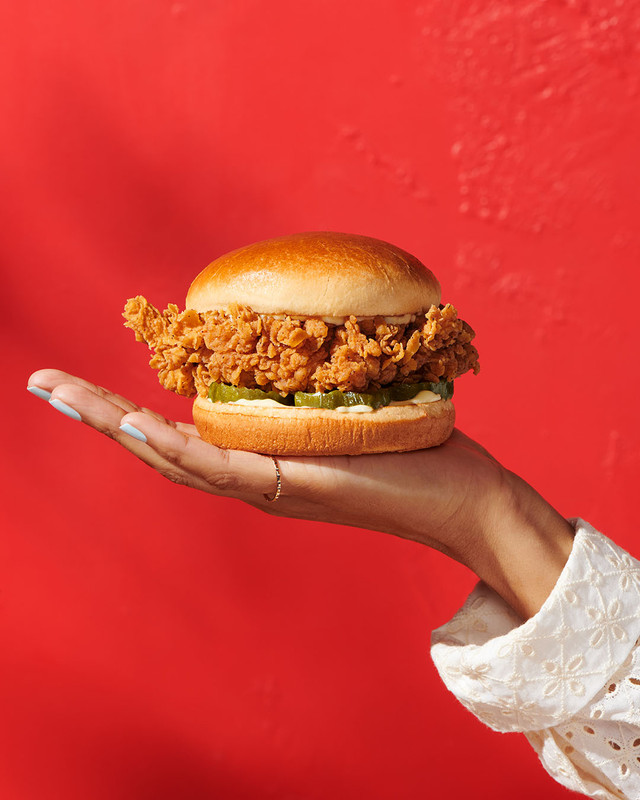 KFC | restaurant | 789 Sebastian St, West Helena, AR 72390, USA | 8705729334 OR +1 870-572-9334