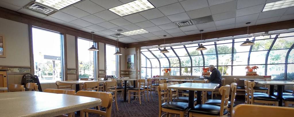 Wendys | restaurant | 10933 W Greenfield Ave, West Allis, WI 53214, USA | 4142573266 OR +1 414-257-3266