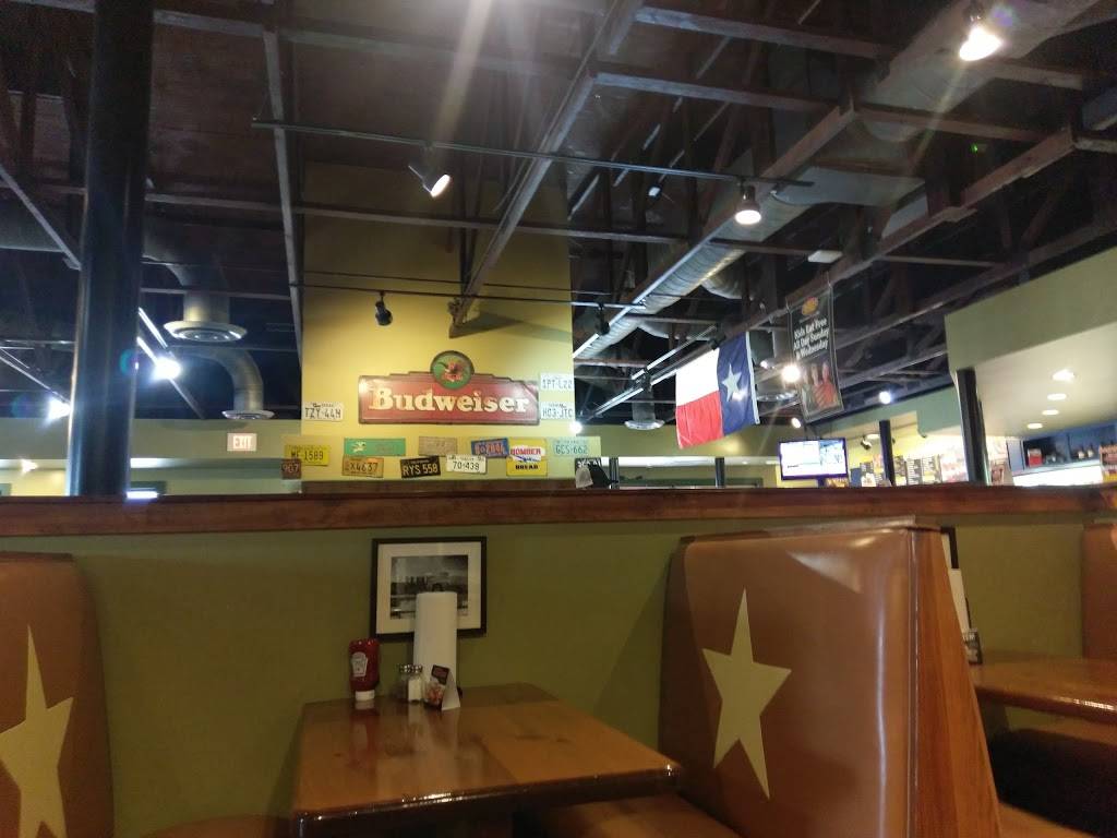 Dickeys Barbecue Pit | restaurant | 1858 Precinct Line Rd, Hurst, TX 76054, USA | 8176560200 OR +1 817-656-0200