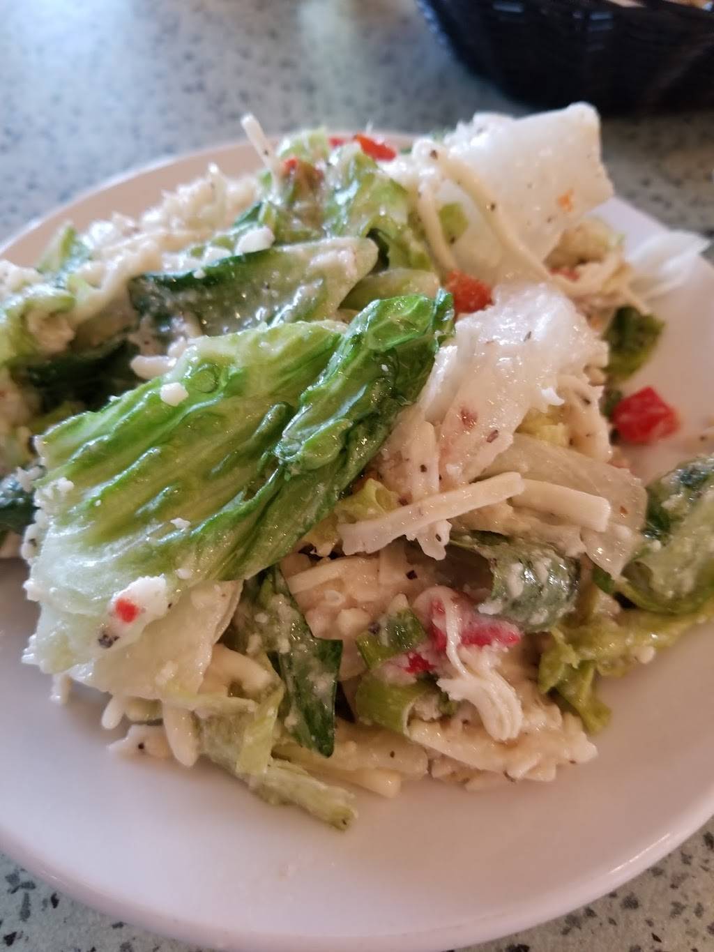 Lil Rizzos Restaurant - Lake Ozark | restaurant | 2146 Horseshoe Bend Pkwy, Lake Ozark, MO 65049, USA | 5733653003 OR +1 573-365-3003