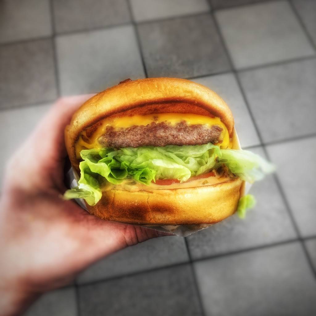 In-N-Out Burger | restaurant | 1350 Del Monte Blvd, Seaside, CA 93955, USA | 8007861000 OR +1 800-786-1000