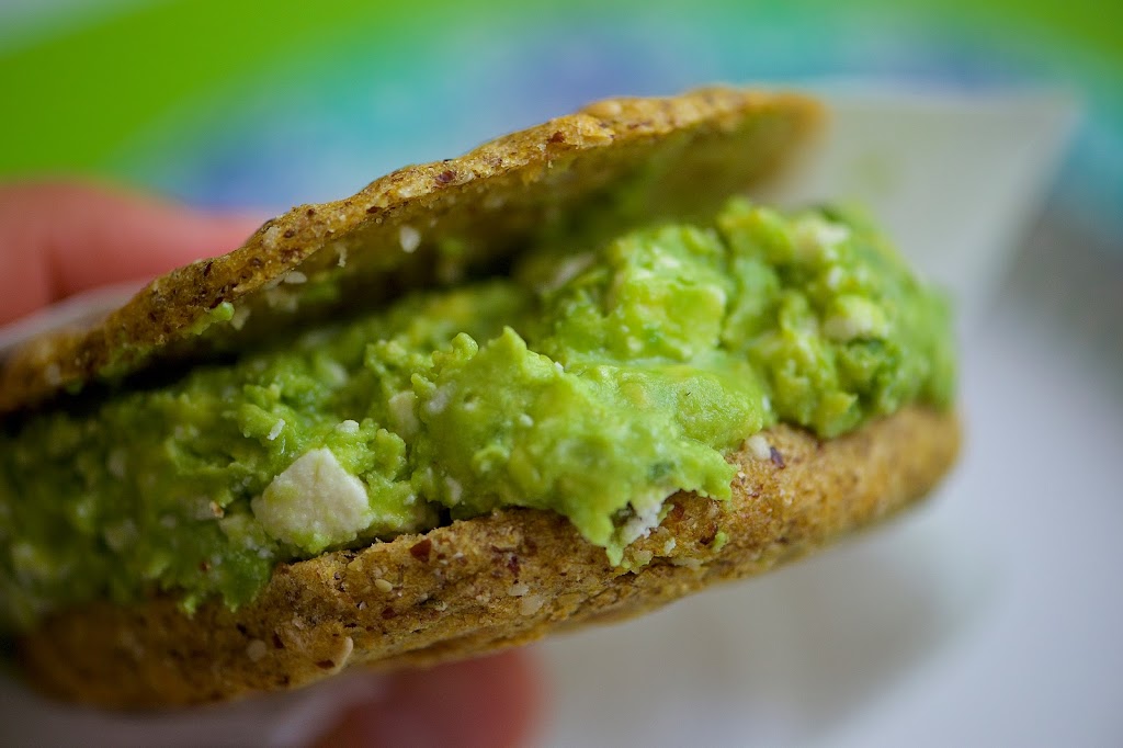 Blueberries Cafe & Wine | cafe | 5337 Gulf Dr #300, Holmes Beach, FL 34217, USA | 7862969612 OR +1 786-296-9612