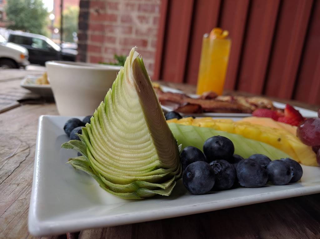 Nonic Beer Bar & Kitchen | restaurant | 1239 Broadway, Columbus, GA 31901, USA | 7062218832 OR +1 706-221-8832