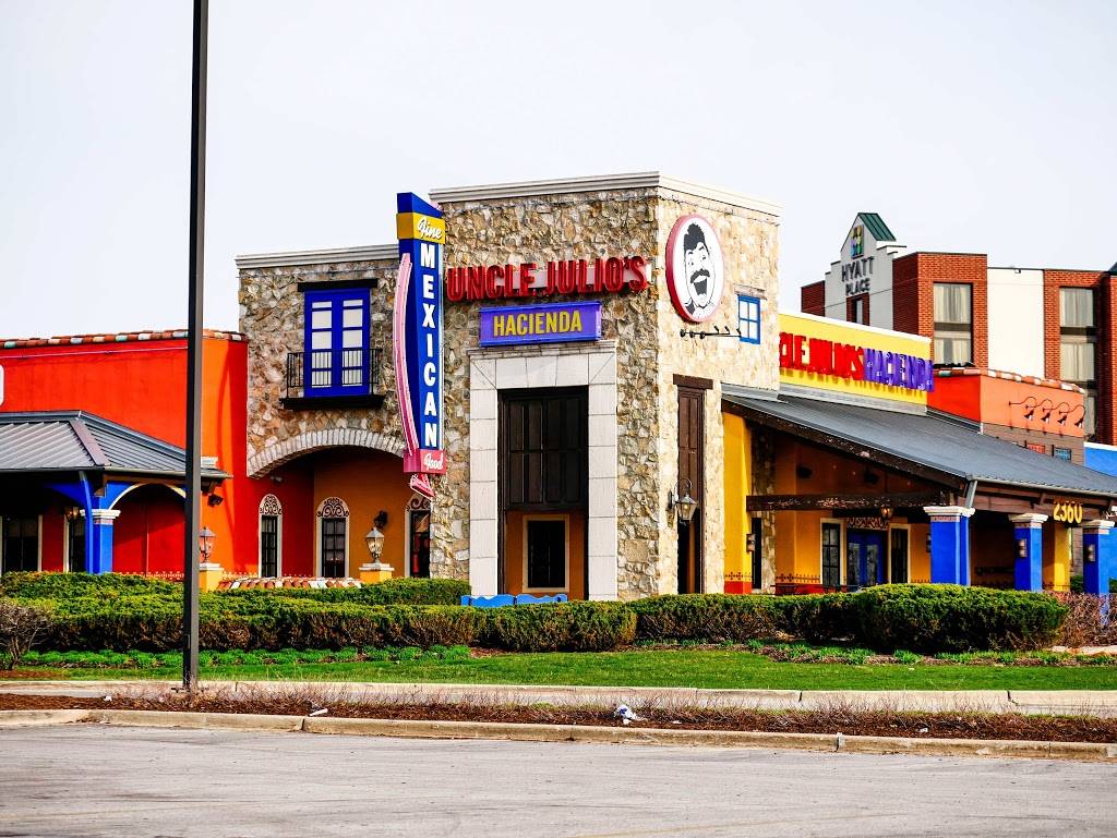 Uncle Julios Mexican From Scratch | restaurant | 2360 Fountain Square Dr, Lombard, IL 60148, USA | 6307059260 OR +1 630-705-9260