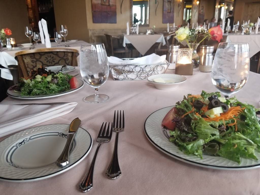 Pepper Tree Restaurant | restaurant | 888 W Moreno Ave, Colorado Springs, CO 80905, USA | 7194714888 OR +1 719-471-4888