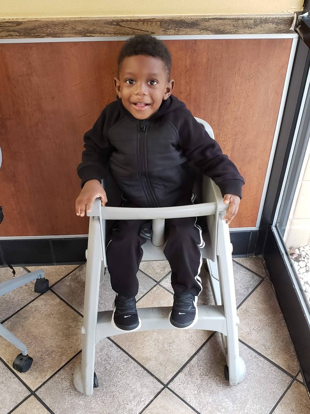 Hardees | restaurant | 726 E Innes St, Salisbury, NC 28144, USA | 7046330721 OR +1 704-633-0721