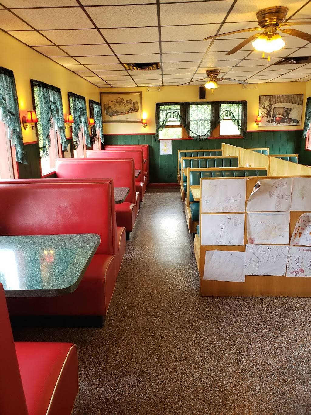 Popes Pizza | restaurant | 232 Washington St, Saratoga Springs, NY 12866, USA | 5185871643 OR +1 518-587-1643