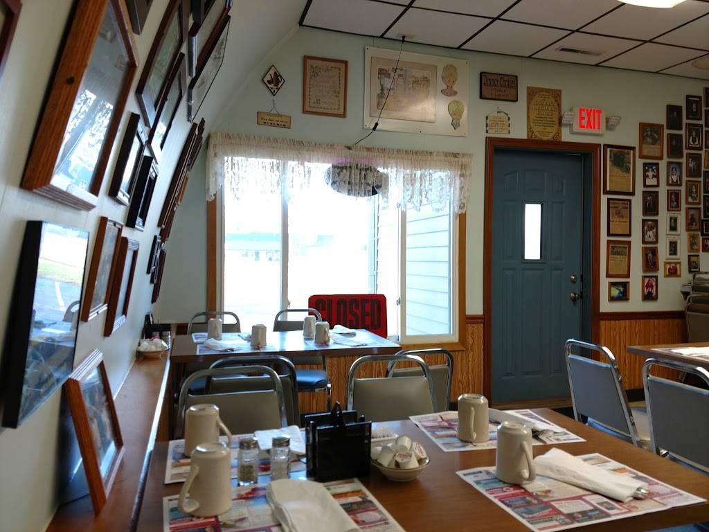 Grandmas USA Cafe | restaurant | 1920 Wylie St, Wisconsin Rapids, WI 54494, USA | 7154243833 OR +1 715-424-3833
