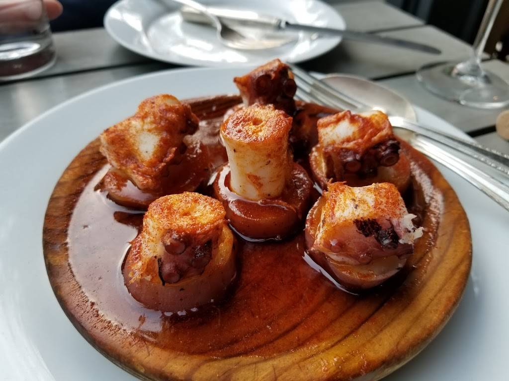 The Harvest Vine | restaurant | 2701 E Madison St, Seattle, WA 98112, USA | 2063209771 OR +1 206-320-9771