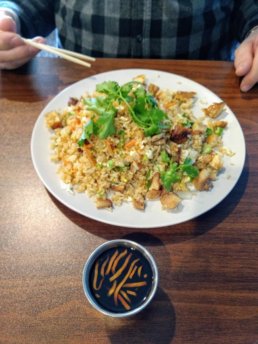 Vietnamese Noodle House | restaurant | 3801 Milton Ave, Camillus, NY 13031, USA | 3158709087 OR +1 315-870-9087