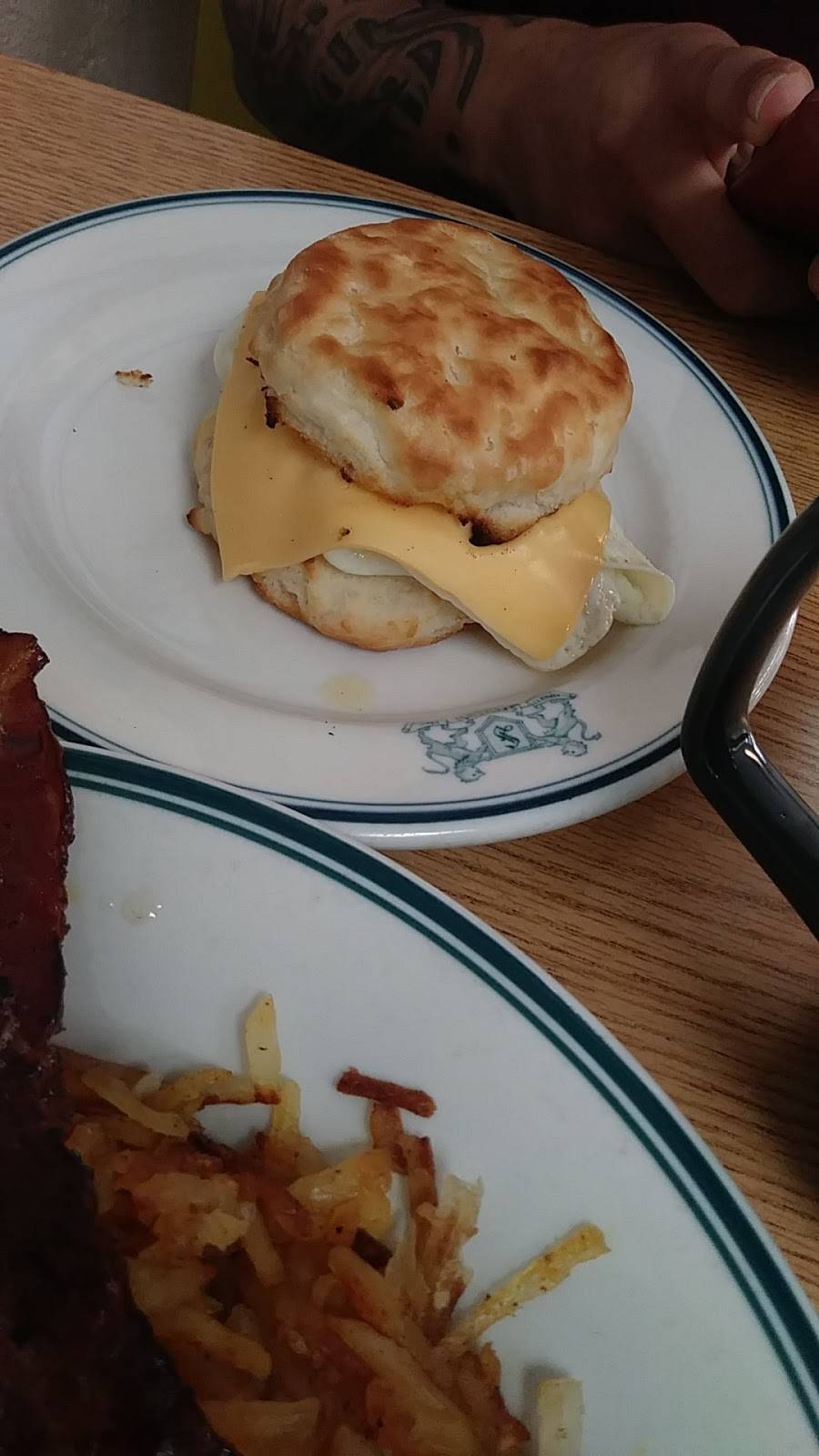 Howies Subs & Sandwiches | meal delivery | 2430 S State Rd 7, Miramar, FL 33023, USA | 9549897707 OR +1 954-989-7707