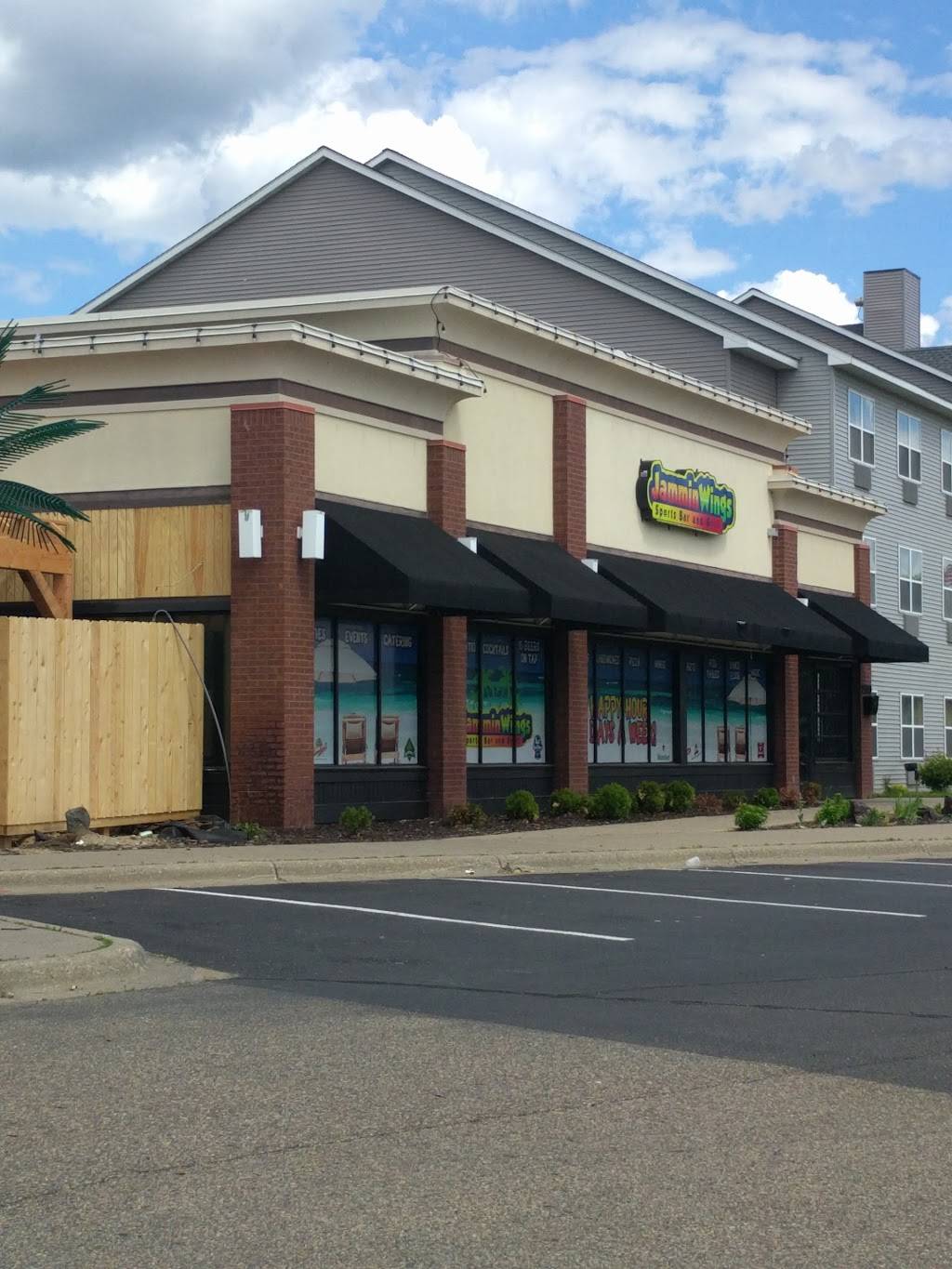 Jammin Wings | restaurant | 2590 Freeway Blvd, Brooklyn Center, MN 55430, USA | 7632088368 OR +1 763-208-8368