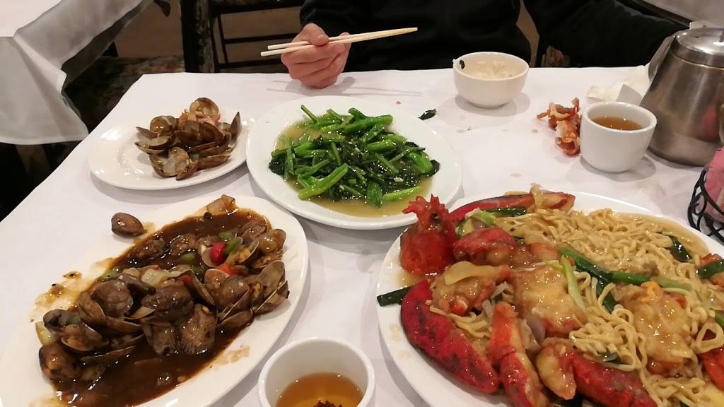 Li Wah | restaurant | 2999 Payne Ave, Cleveland, OH 44114, USA | 2165899552 OR +1 216-589-9552