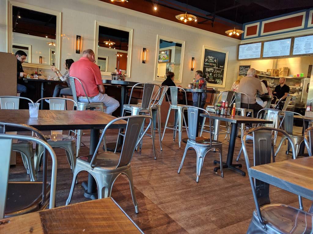 Fish District | meal takeaway | 665 San Rodolfo Dr, Solana Beach, CA 92075, USA | 8582994888 OR +1 858-299-4888