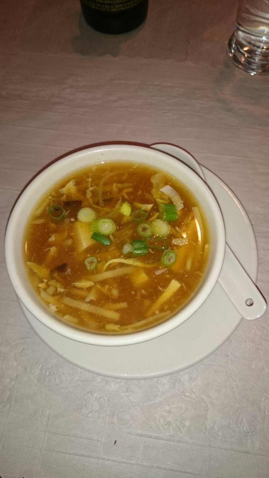 Won Ton House Restaurant | restaurant | 1300 Wellington St W, Ottawa, ON K1Y 3A9, Canada | 6137288885 OR +1 613-728-8885