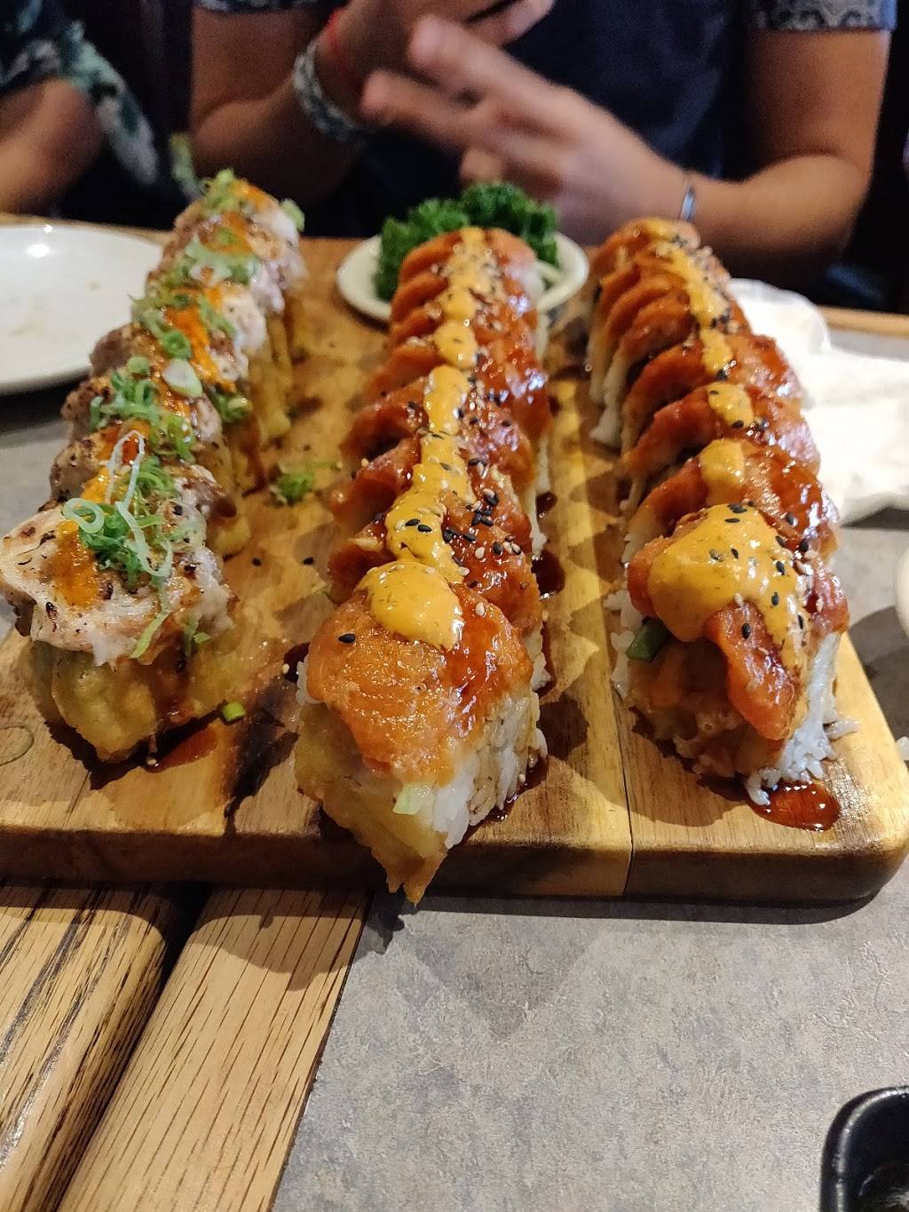 Sakana Restaurant | restaurant | 6989 North Hayden Road, Scottsdale, AZ 85250, USA | 4806093850 OR +1 480-609-3850