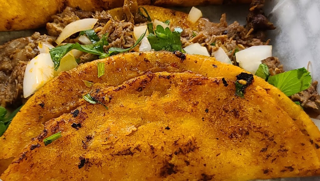 Athru | restaurant | 1837 North Ave, Sheboygan, WI 53083, USA | 9209448774 OR +1 920-944-8774