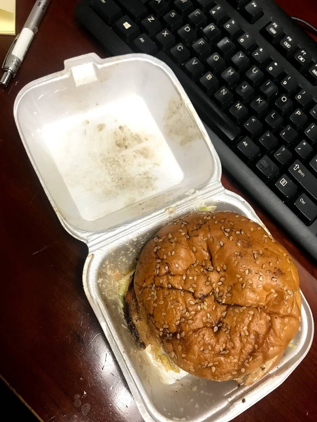 Big Jakes Sandwich Shop | restaurant | 203 Ave G, Belle Chasse, LA 70037, USA | 5043945253 OR +1 504-394-5253