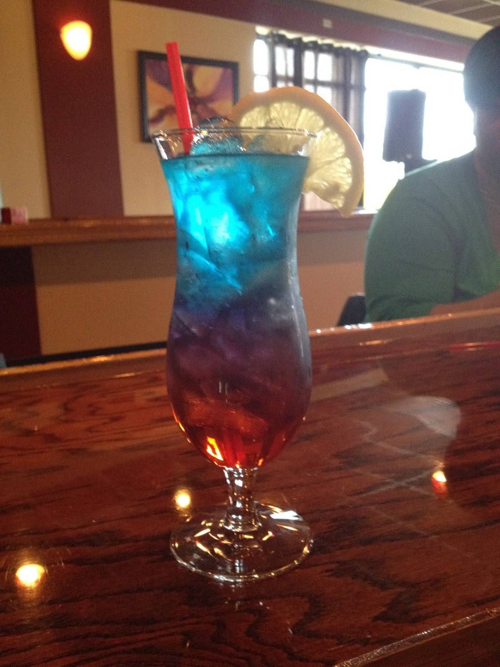 The Linger Martini Bar | night club | 4142 W 167th St, Oak Forest, IL 60452, USA | 7089600481 OR +1 708-960-0481