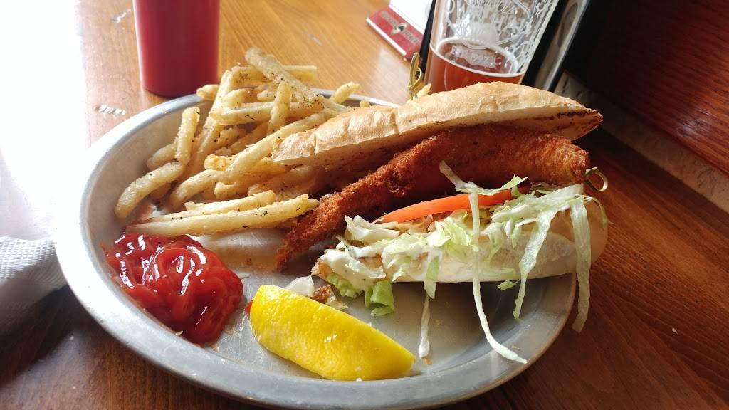 Town Hall Tap | restaurant | 4810 Chicago Ave, Minneapolis, MN 55417, USA | 6127677307 OR +1 612-767-7307