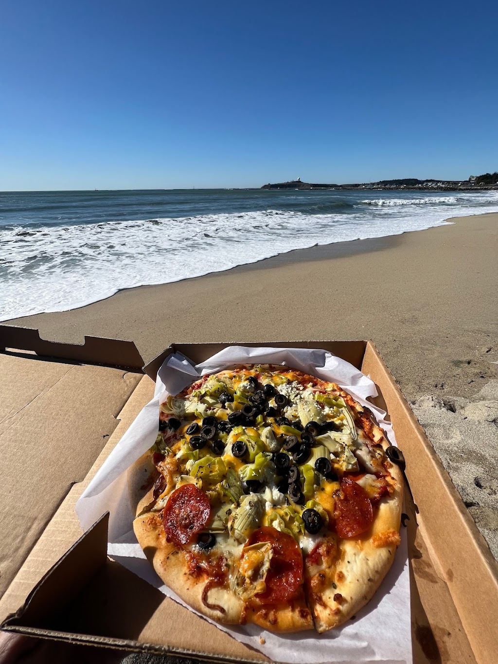 Harbor Pizza | restaurant | 65 Ave Alhambra, Half Moon Bay, CA 94019, USA | 6507263501 OR +1 650-726-3501