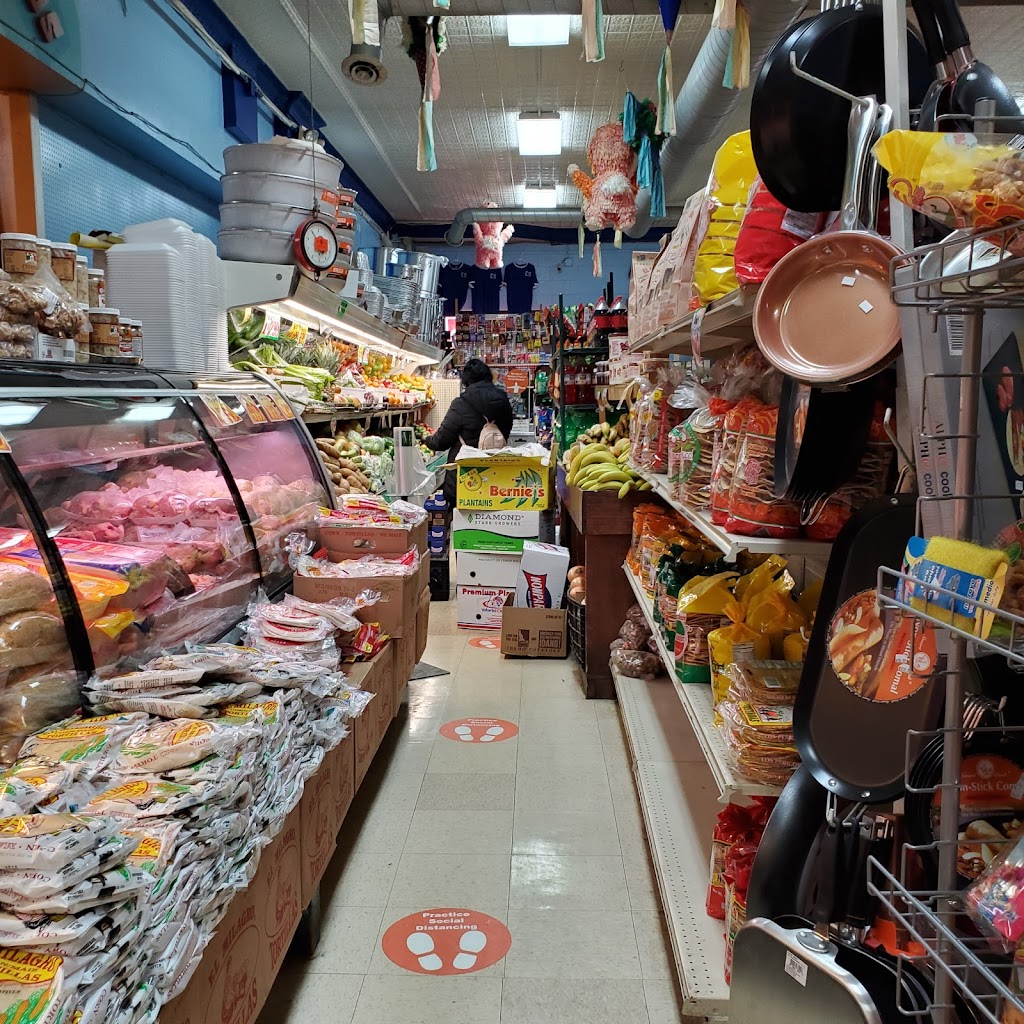 Mas Por Menos Grocery | restaurant | 1412 Grand Ave, Waukegan, IL 60085, USA | 8473601050 OR +1 847-360-1050