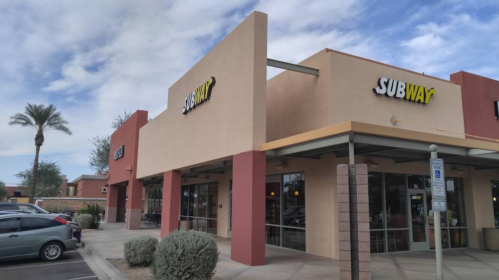 Subway | restaurant | 1380 N Litchfield Rd, Pavilions West Ste K4, Goodyear, AZ 85395, USA | 6235360470 OR +1 623-536-0470