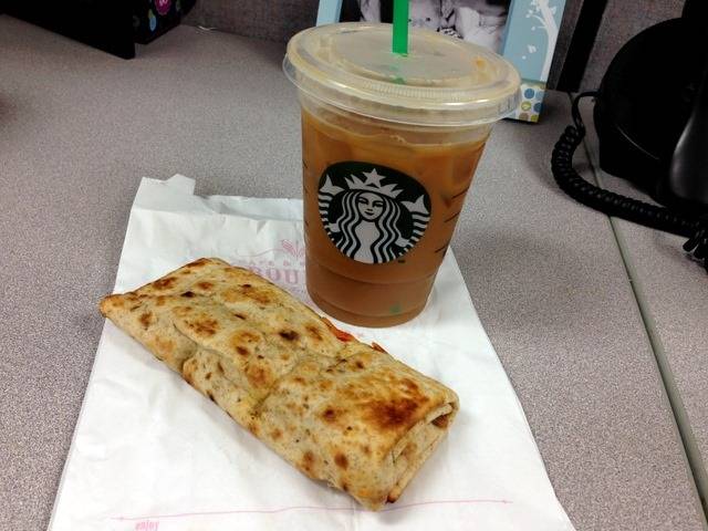 Starbucks | cafe | 2690 Clarendon Blvd, Arlington, VA 22201, USA | 7032430569 OR +1 703-243-0569