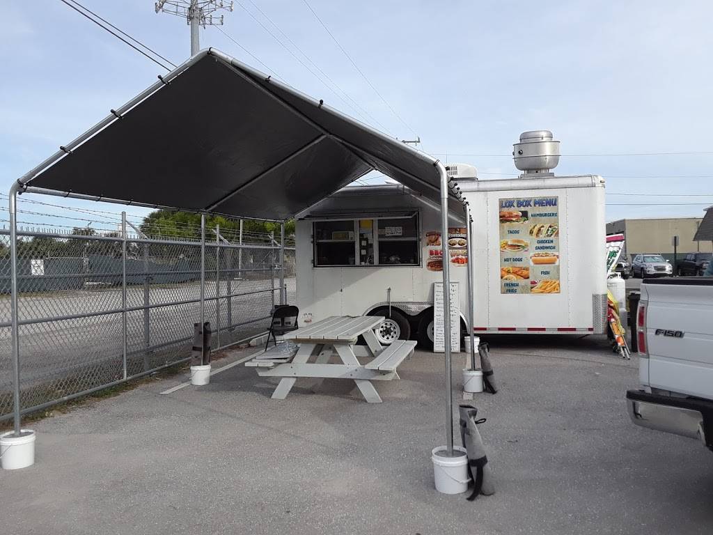 Lox Box Ricos Tacos Latin Food | restaurant | 6900 Barbour Rd, Riviera Beach, FL 33407, USA | 5616673448 OR +1 561-667-3448